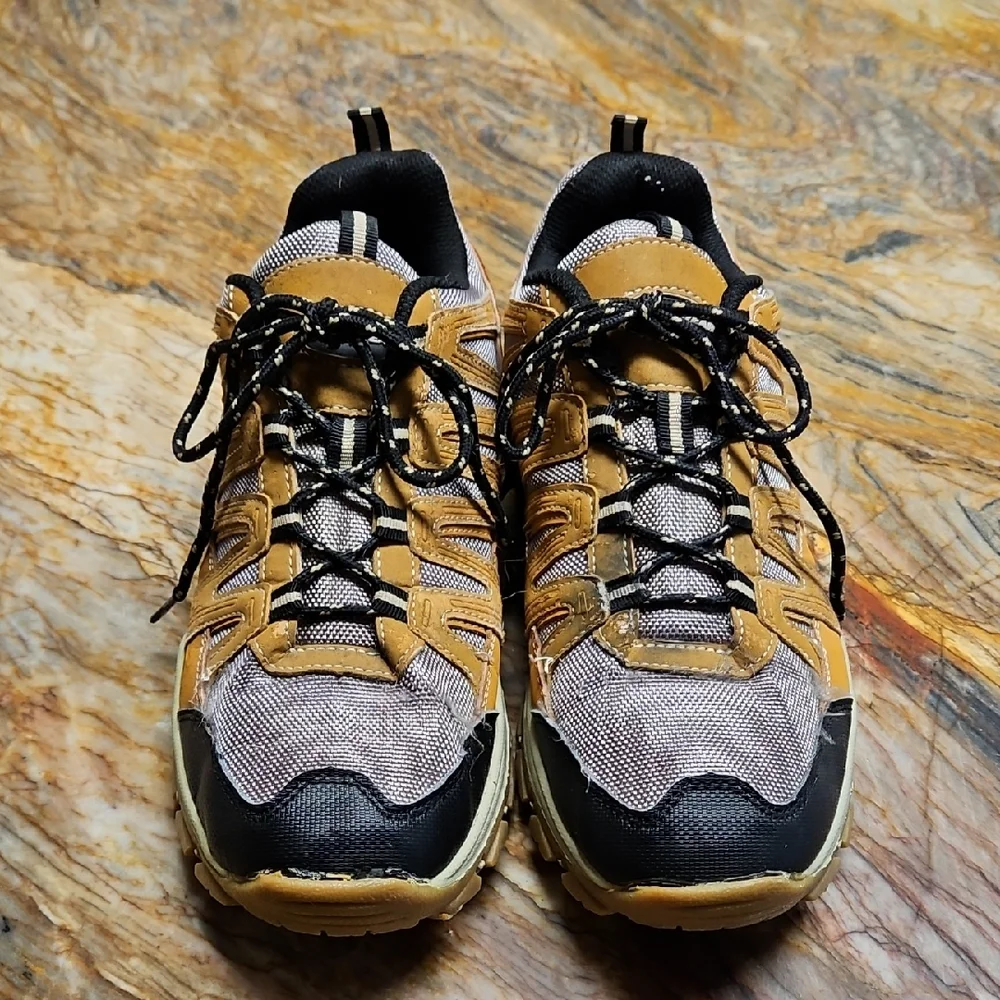 GOODYEAR Striker-P Men's Hiking Shoes in Wheat - 10